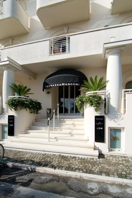 Terrazza Marconi Hotel&Spamarine Senigallia Eksteriør billede